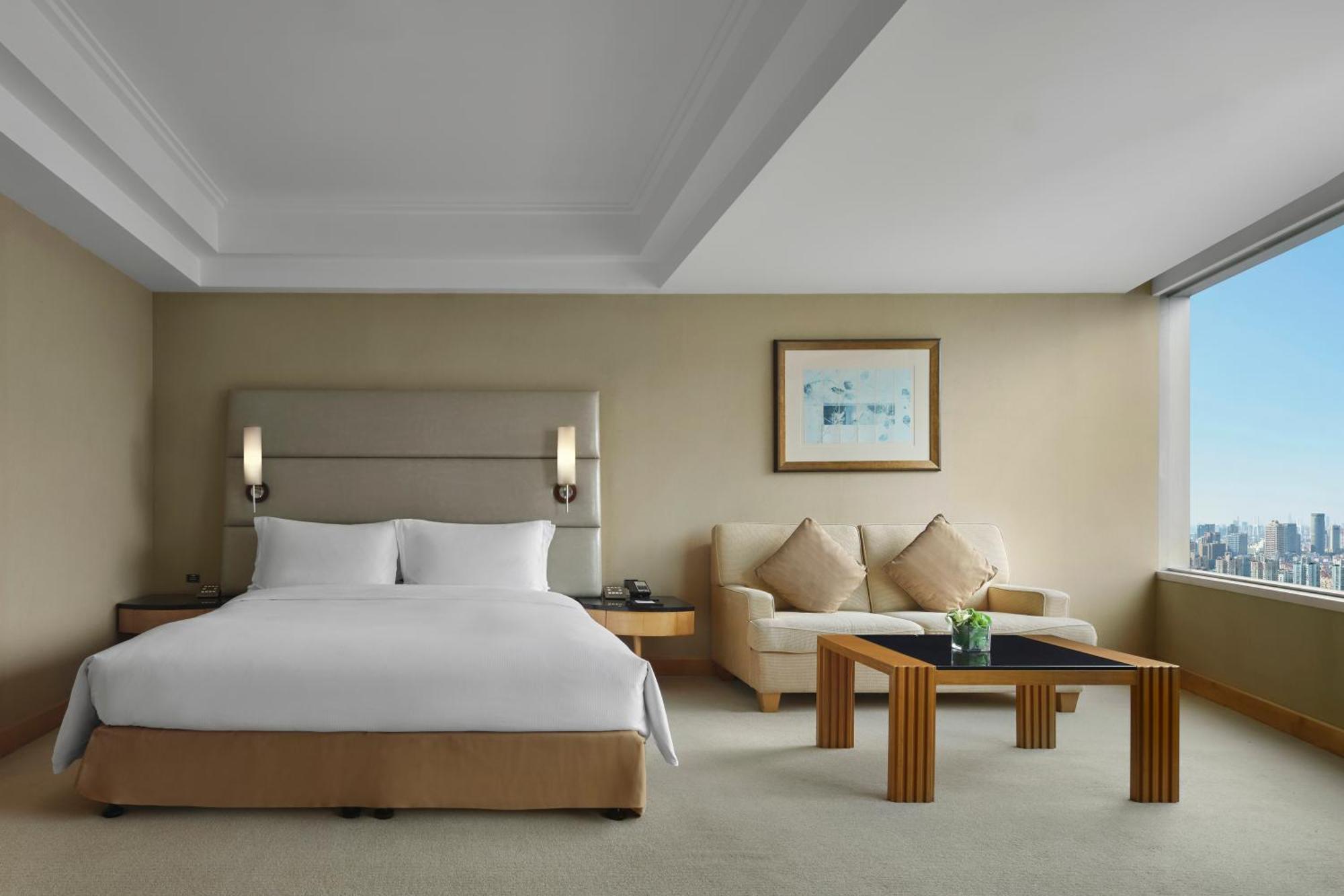 Doubletree By Hilton Shanghai Pudong - Present Welcome Cookie Exterior photo